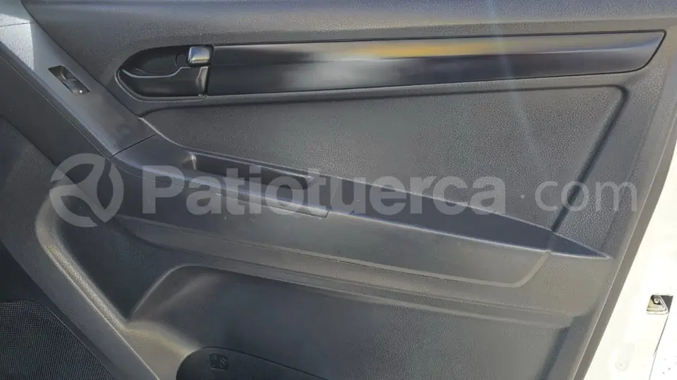Foto 20 de Chevrolet DMAX CRDI 3.0 4X4 TM DIESEL