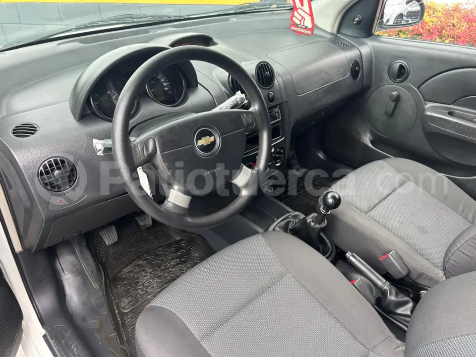 Foto 5 de Chevrolet Aveo Family