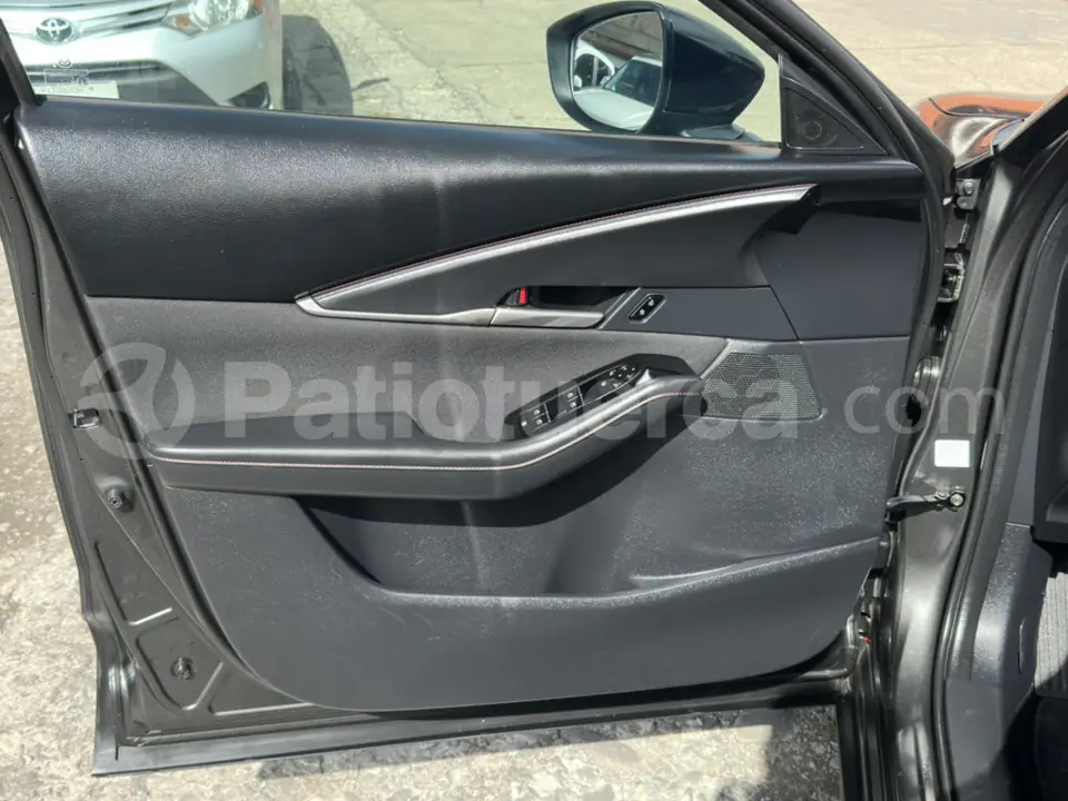 Foto 8 de Mazda CX-30