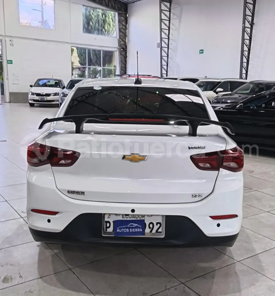 Foto 4 de Chevrolet ONIX LTZ TURBO