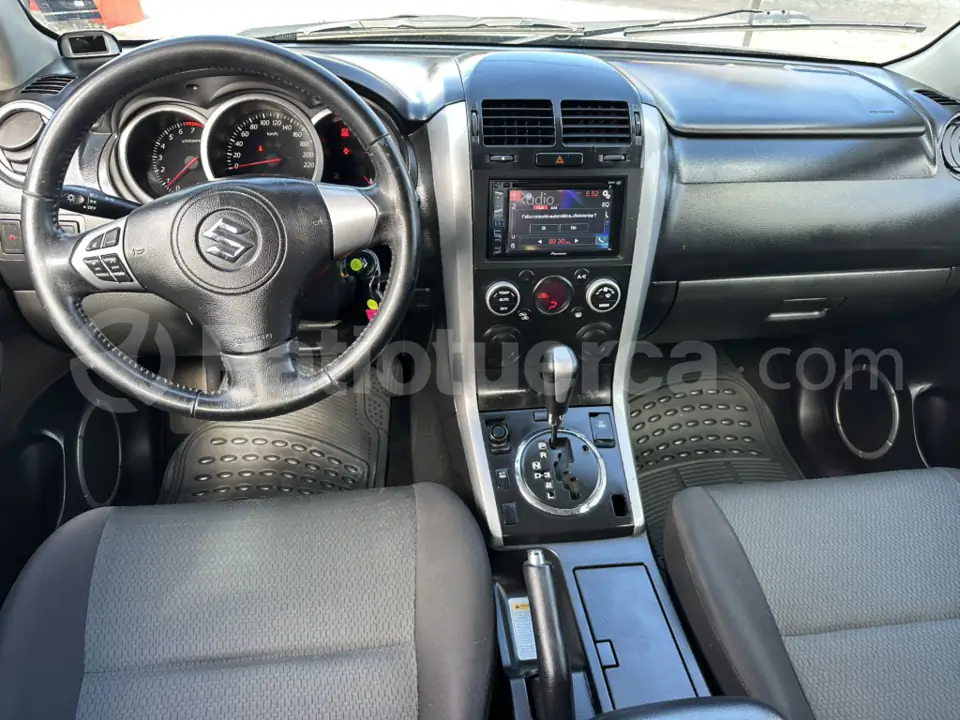 Foto 9 de Suzuki Grand Vitara SZ 2.4