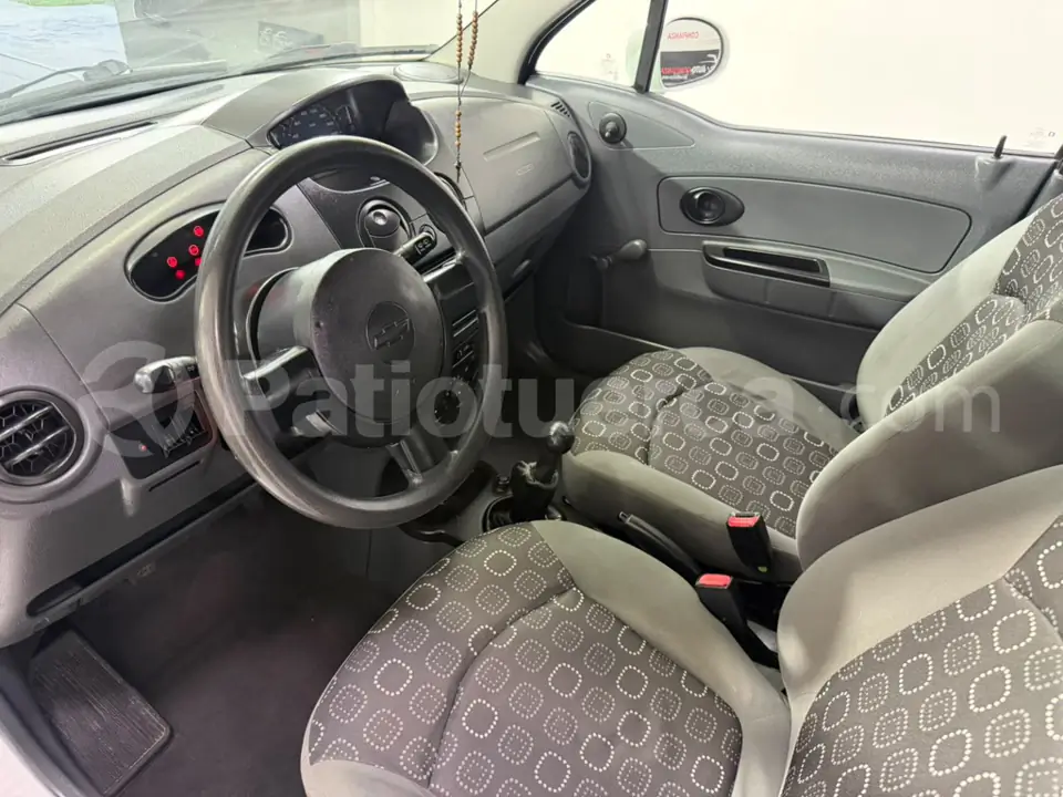Foto 10 de Chevrolet spark Life LT