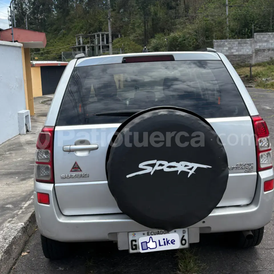 Foto 4 de Chevrolet Grand Vitara SZ