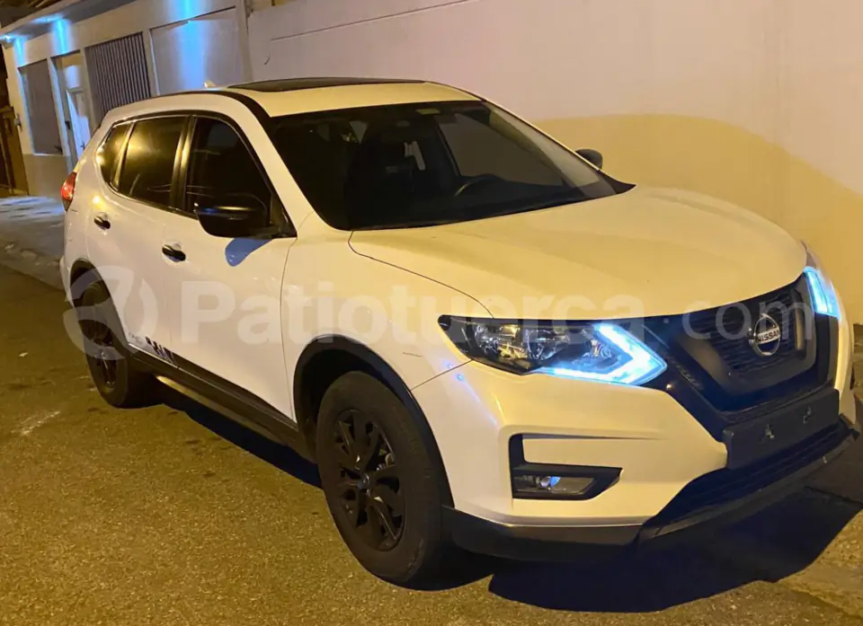 Foto 1 de Nissan X-Trail Sense