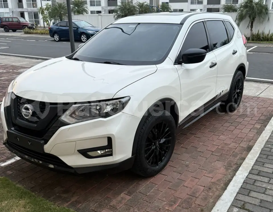 Foto 2 de Nissan X-Trail Sense