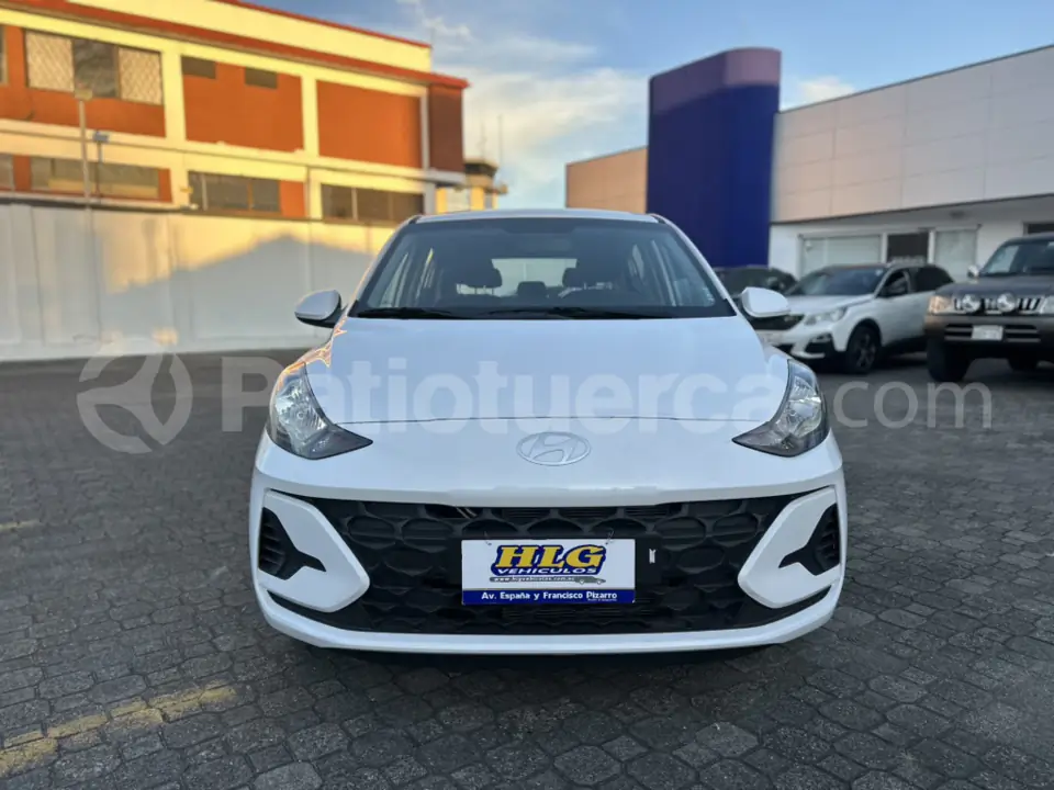 Foto 2 de Hyundai GRAN I10