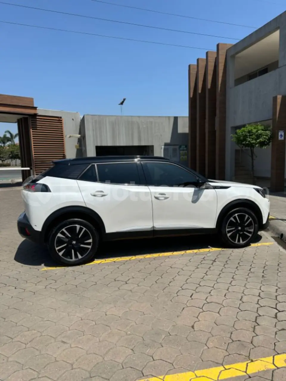 Foto 4 de Peugeot 2008 GT