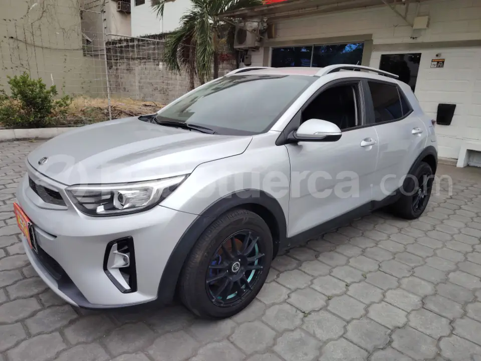 Foto 2 de Kia Stonic