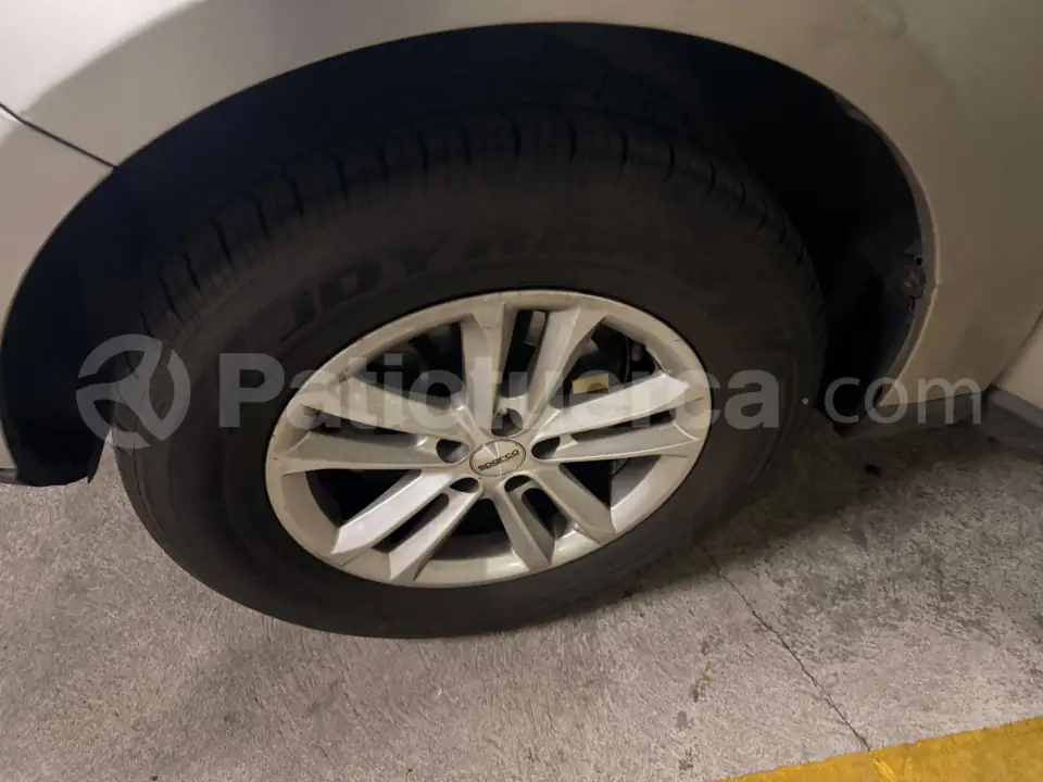Foto 7 de Zotye T600