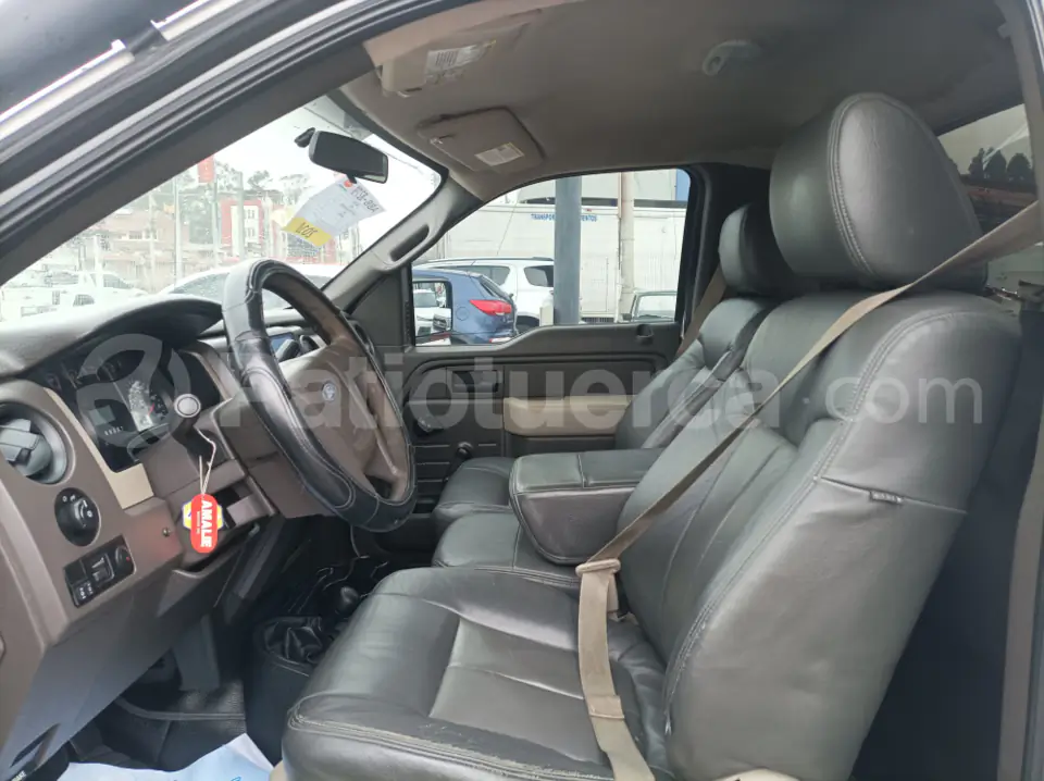 Foto 7 de Ford F150 4X4