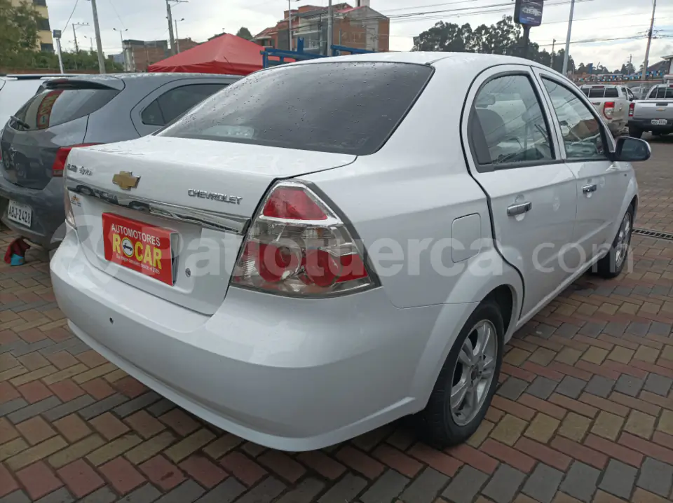 Foto 5 de Chevrolet Aveo Emotion GLS