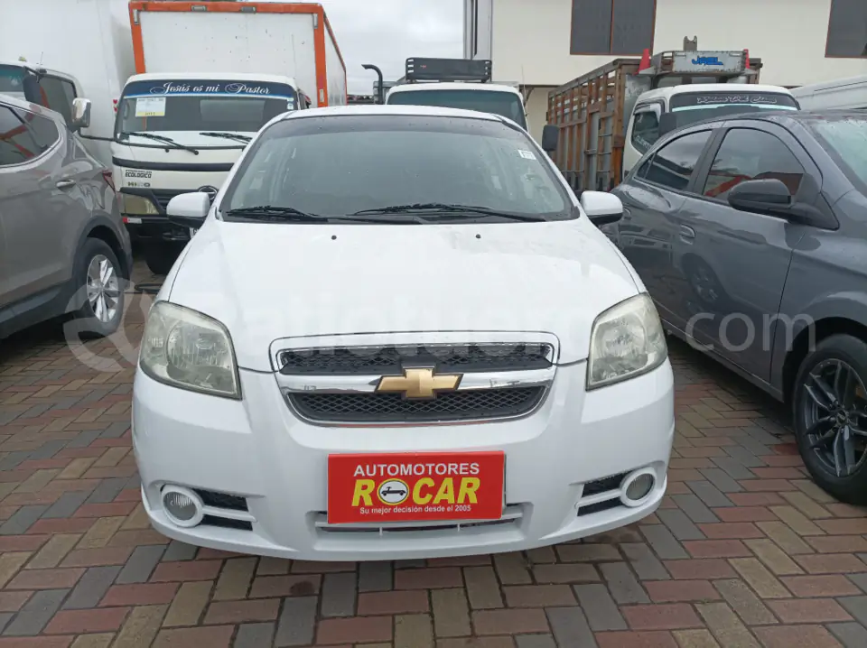 Foto 2 de Chevrolet Aveo Emotion GLS