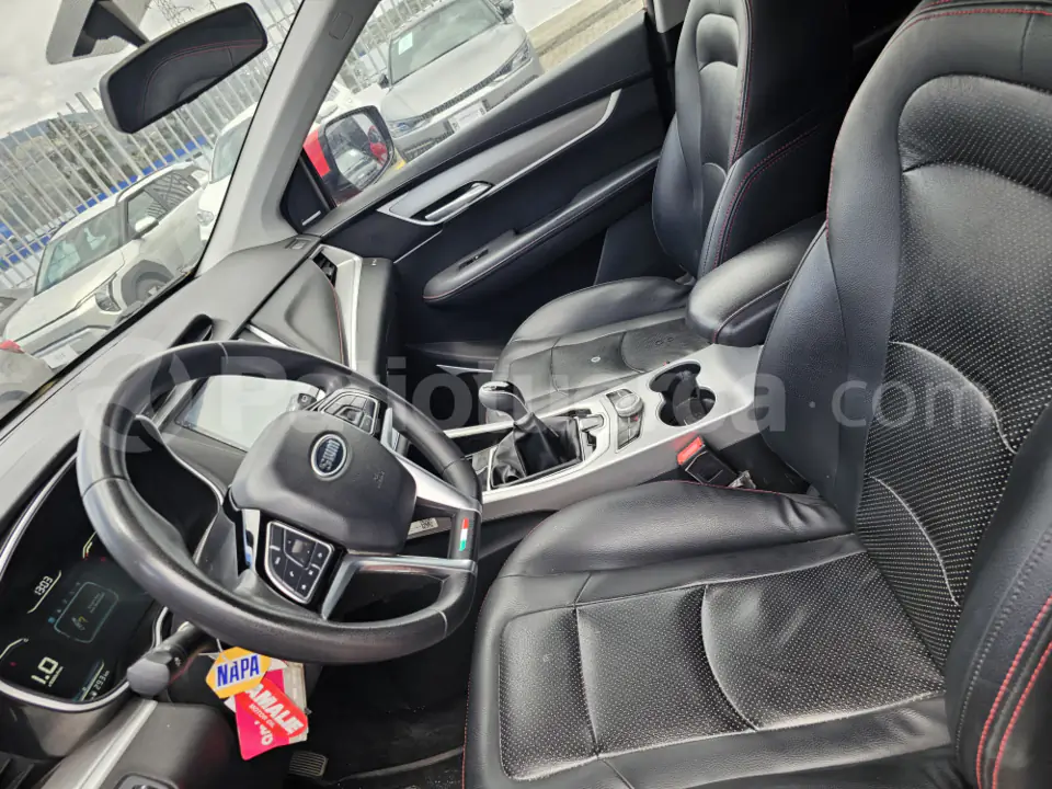 Foto 14 de Shineray SWM G 01 F