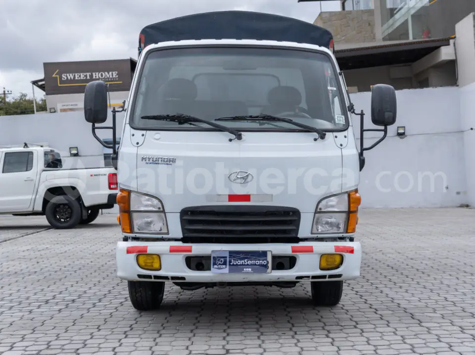 Foto 1 de Hyundai HD36L