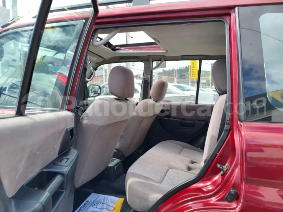 Foto 12 de Mitsubishi Montero IO