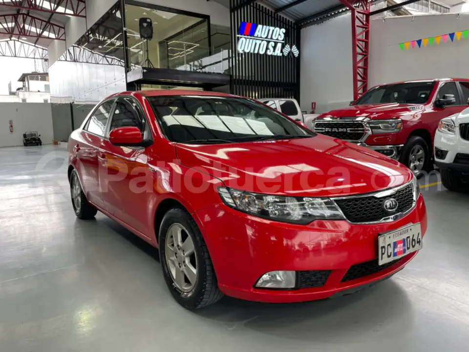 Foto 3 de Kia Cerato Forte