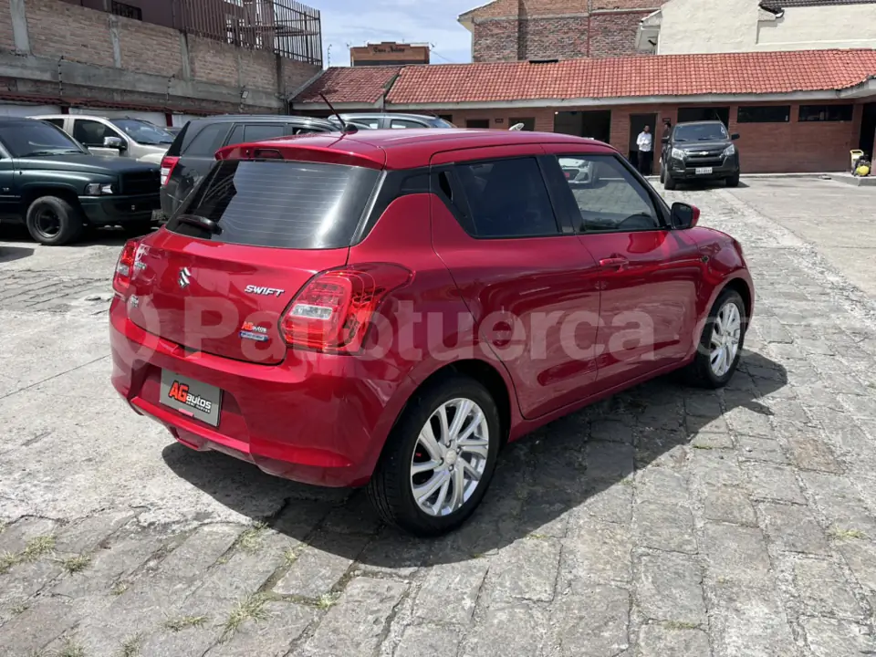 Foto 3 de Suzuki Swift