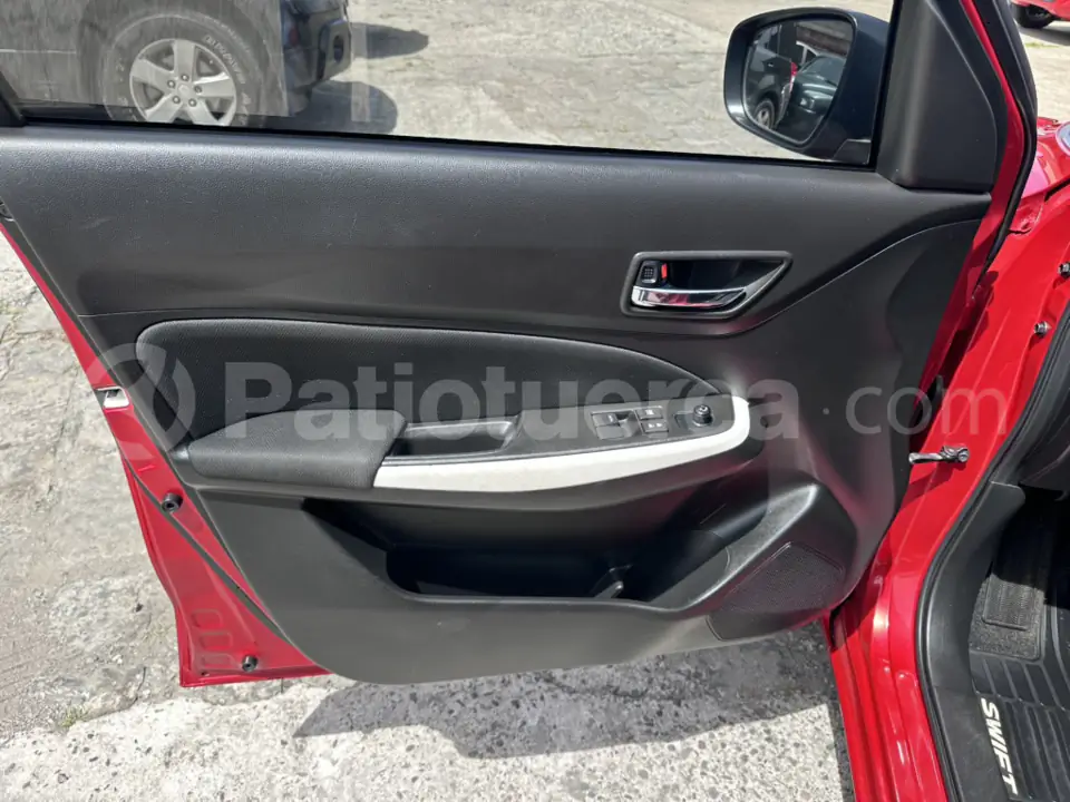 Foto 7 de Suzuki Swift