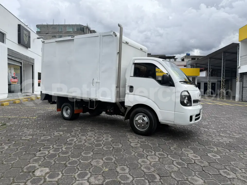 Foto 3 de Kia K3000 CS