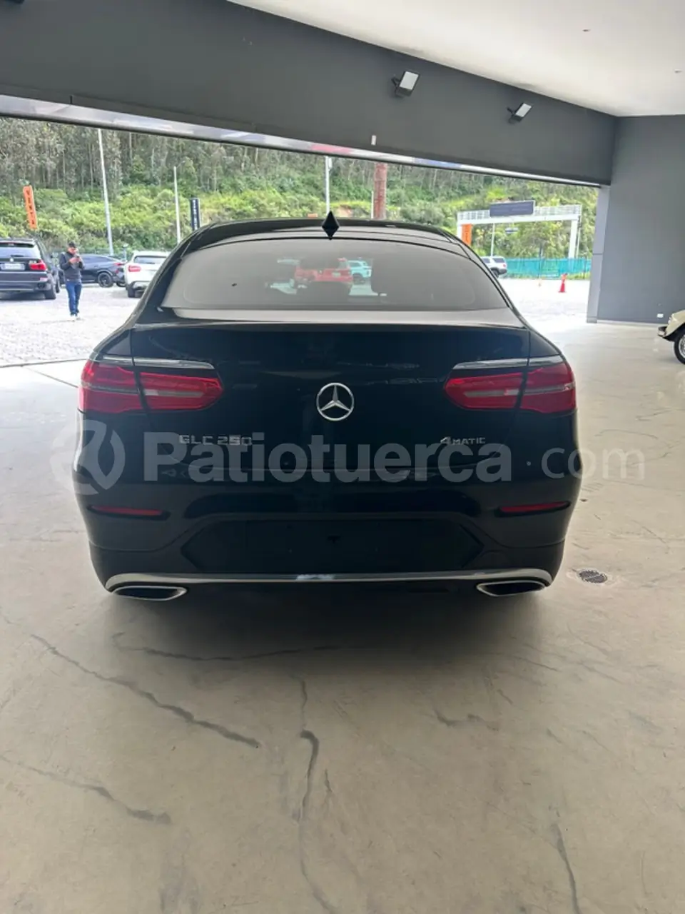 Foto 3 de Mercedes Benz GLC 250 COUPE