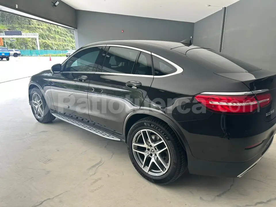 Foto 4 de Mercedes Benz GLC 250 COUPE