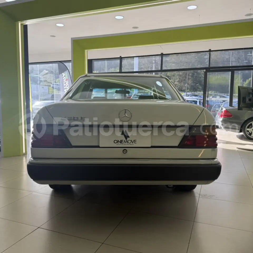 Foto 7 de Mercedes Benz 230E
