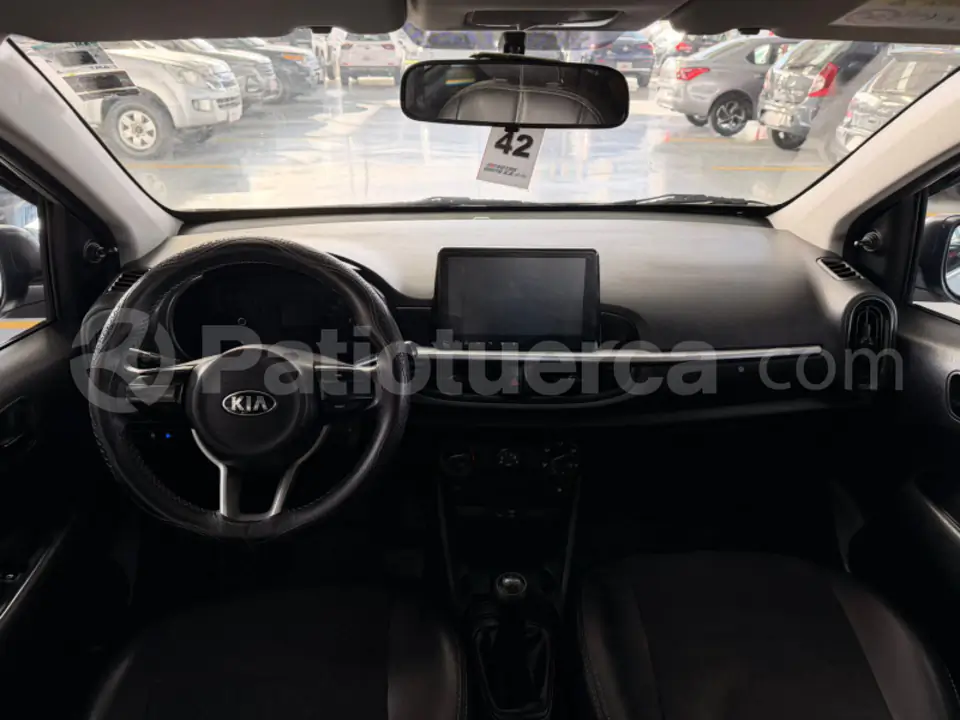Foto 8 de Kia PICANTO LX