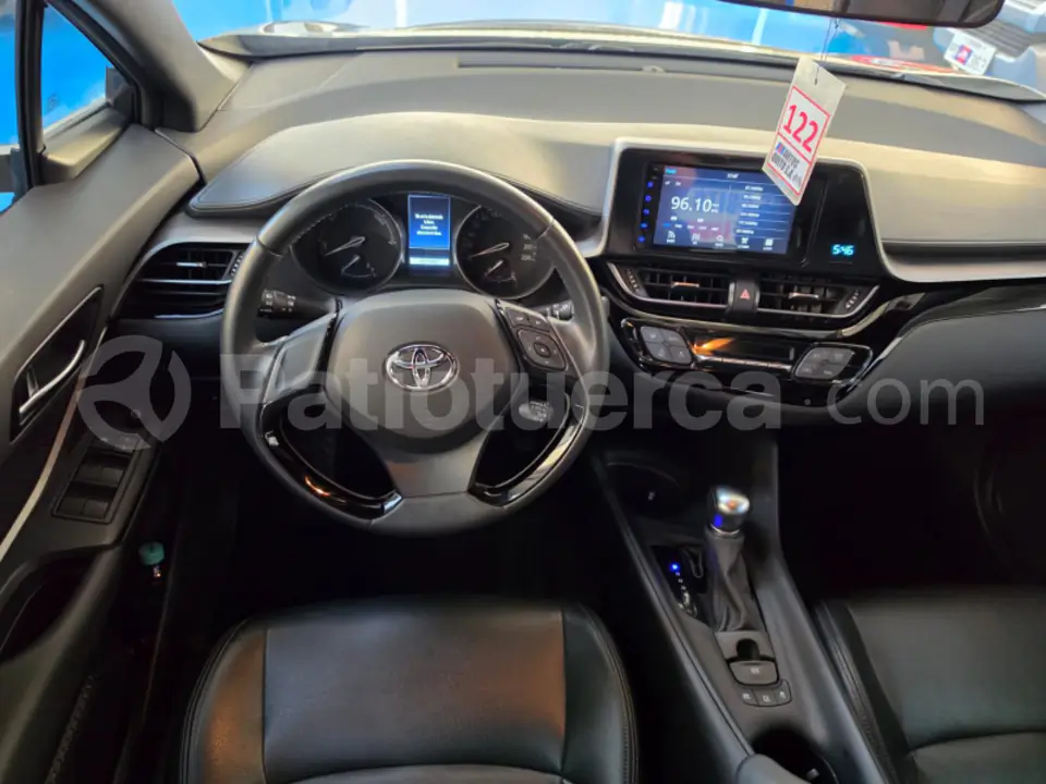 Foto 7 de Toyota C-HR