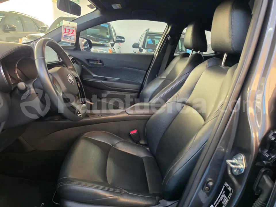 Foto 6 de Toyota C-HR