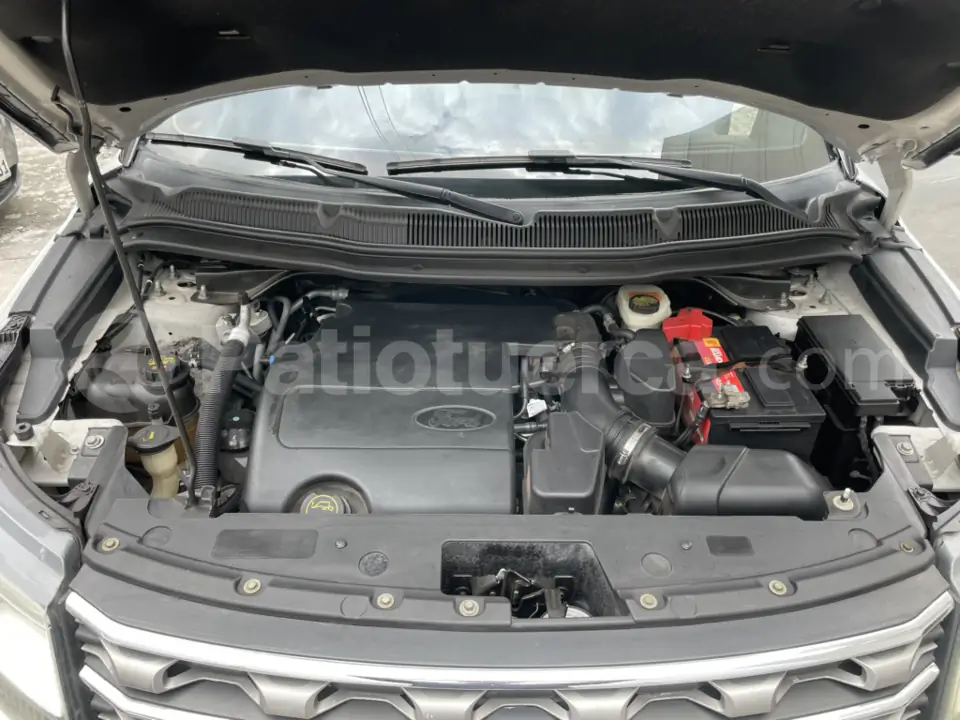 Foto 32 de Ford Explorer XLT