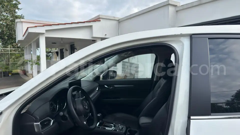 Foto 5 de Mazda CX- 5 CORE