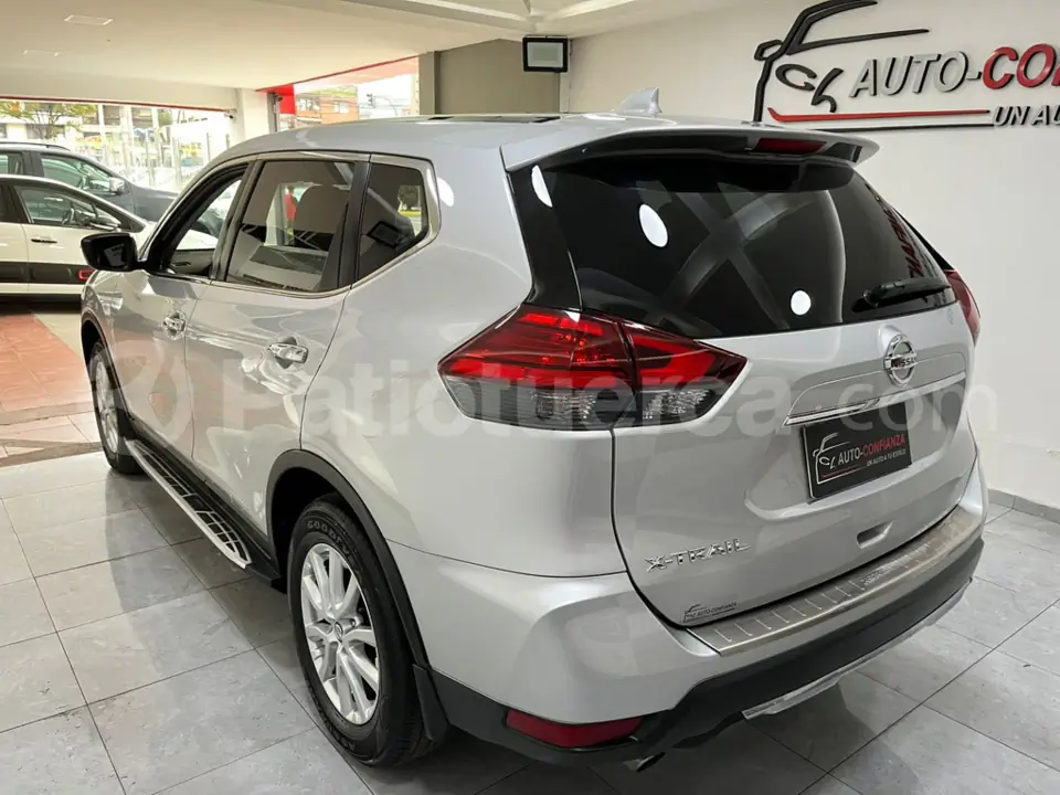 Foto 5 de Nissan XTRAIL SENSE