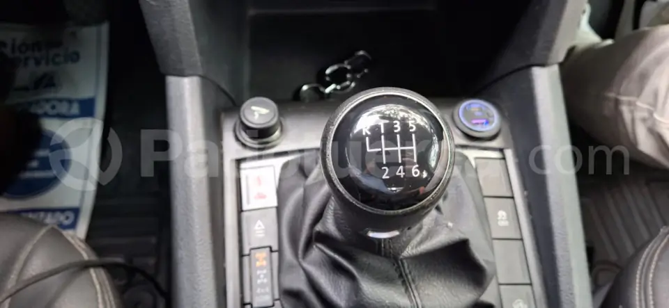 Foto 5 de Volkswagen AMAROK BI TDI PLUS