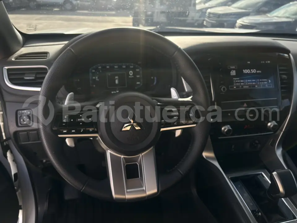 Foto 4 de Mitsubishi Montero Sport Diesel