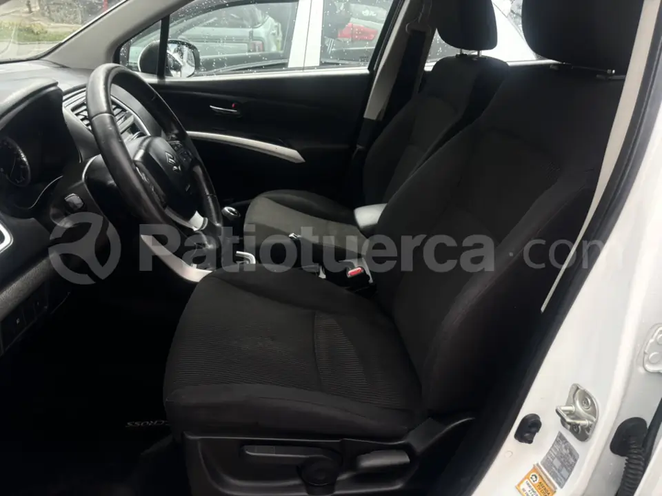 Foto 3 de Suzuki S-Cross
