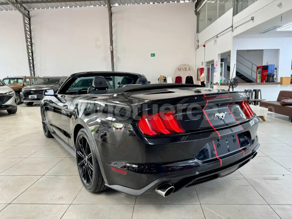 Foto 6 de Ford Mustang