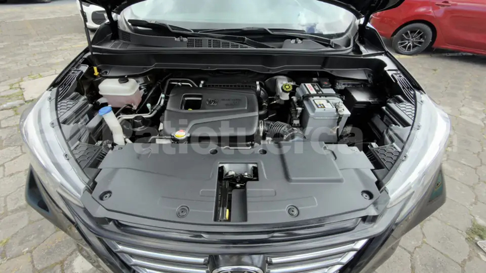 Foto 10 de Changan CS 15
