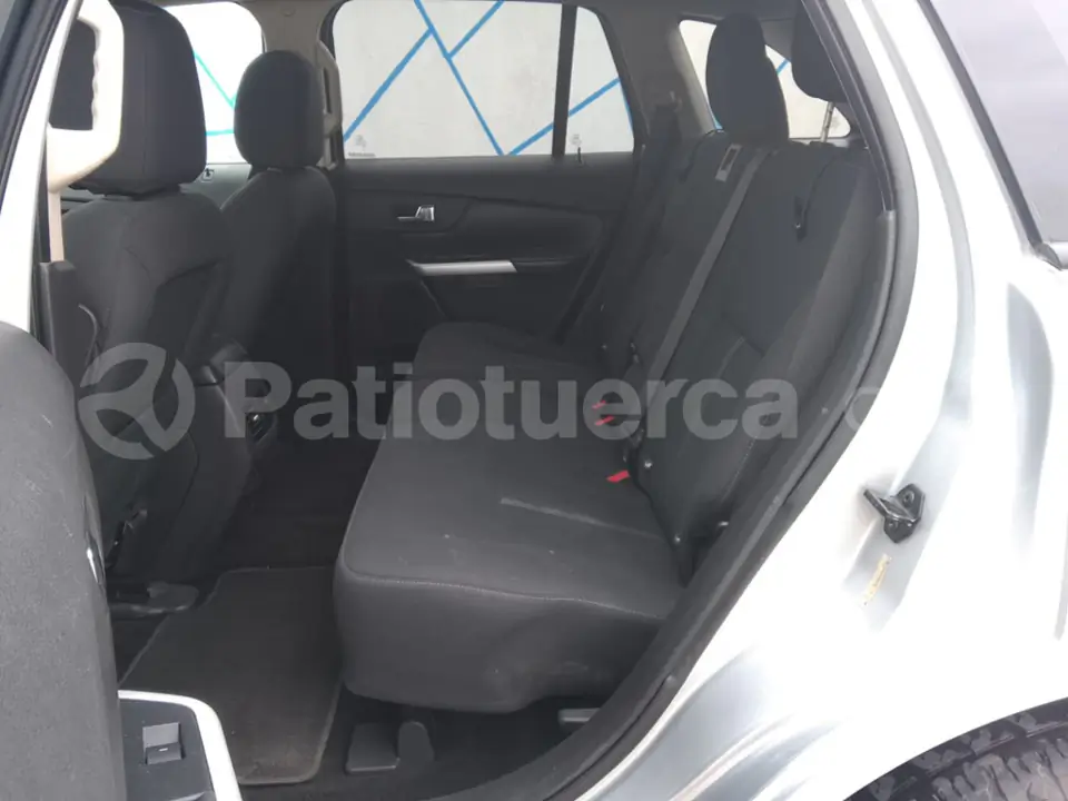 Foto 7 de Ford Edge