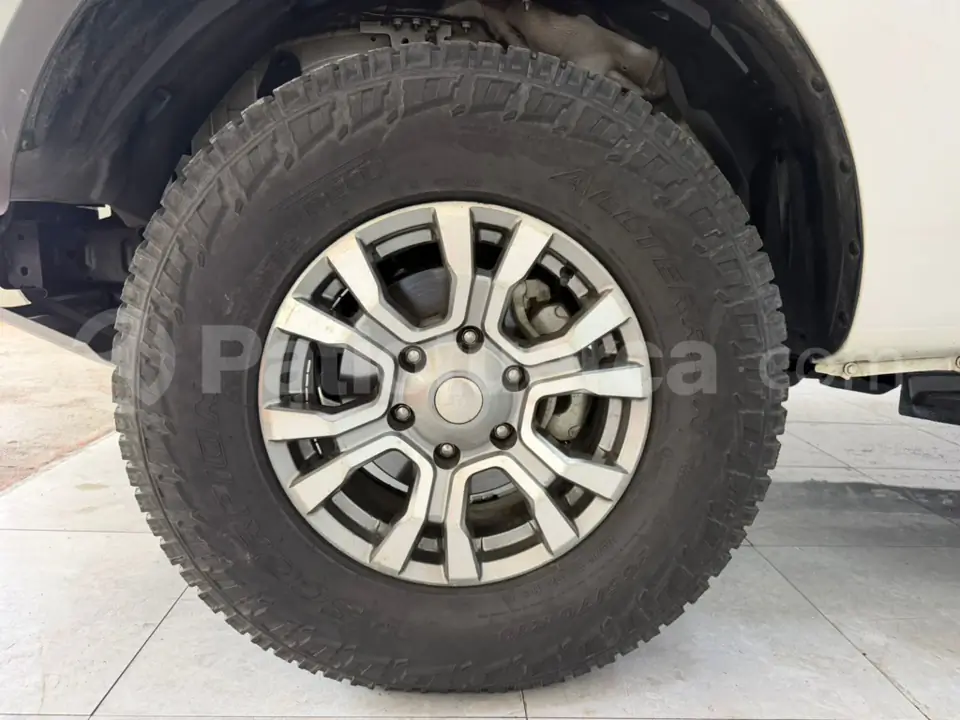 Foto 28 de Ford RANGER CREW CAB XL