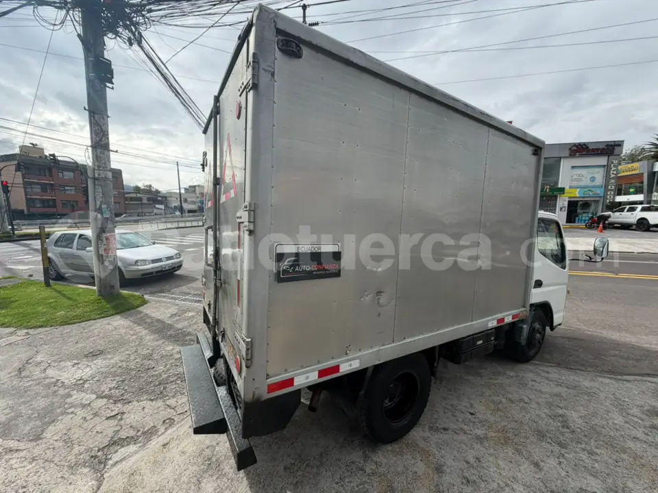 Foto 9 de Mitsubishi Canter