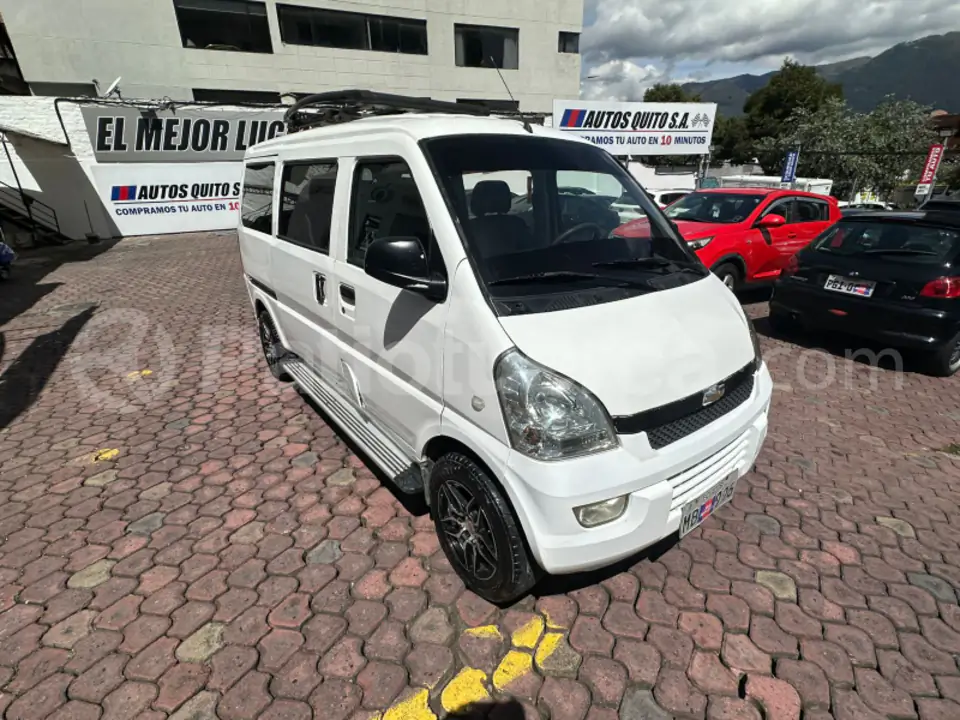 Foto 1 de Chevrolet N300