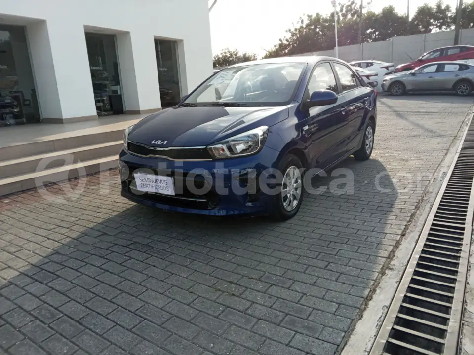 Foto 1 de Kia Soluto