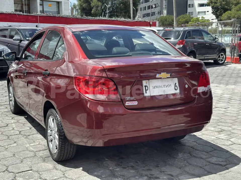 Foto 3 de Chevrolet SAIL LS