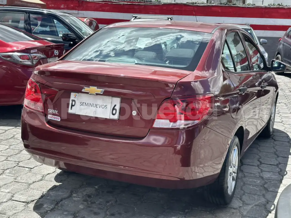 Foto 4 de Chevrolet SAIL LS