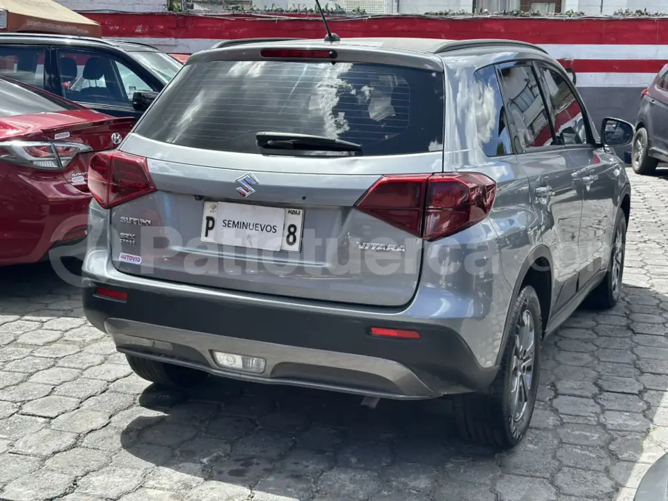 Foto 3 de Suzuki VITARA GL PLUS