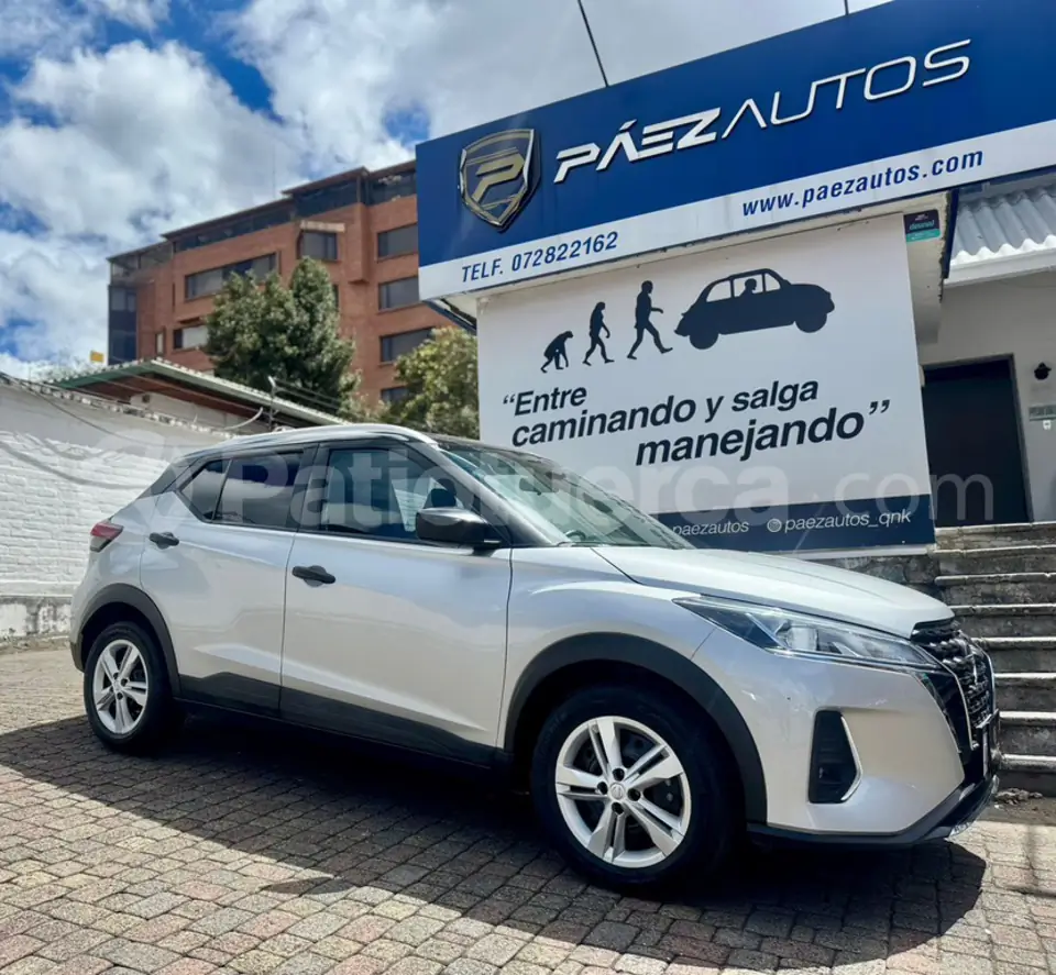 Foto 1 de Nissan Kicks Drive