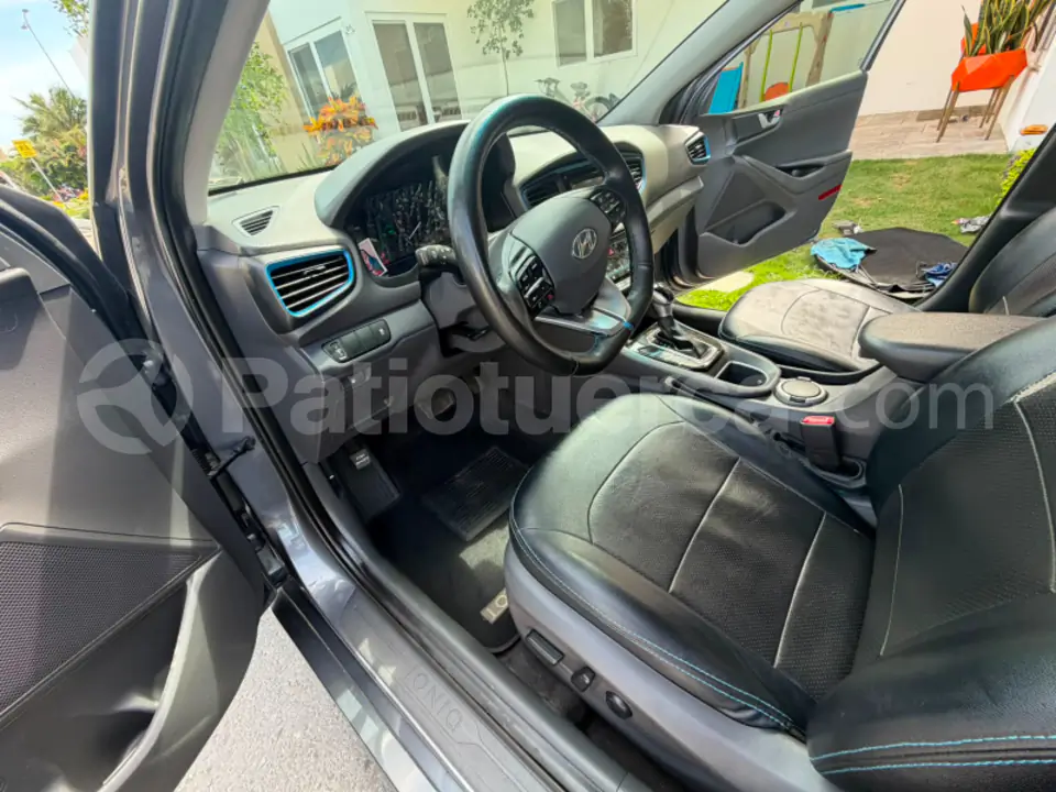 Foto 10 de Hyundai Ioniq Hybrid