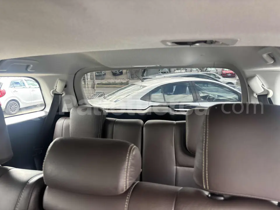 Foto 8 de Toyota Fortuner