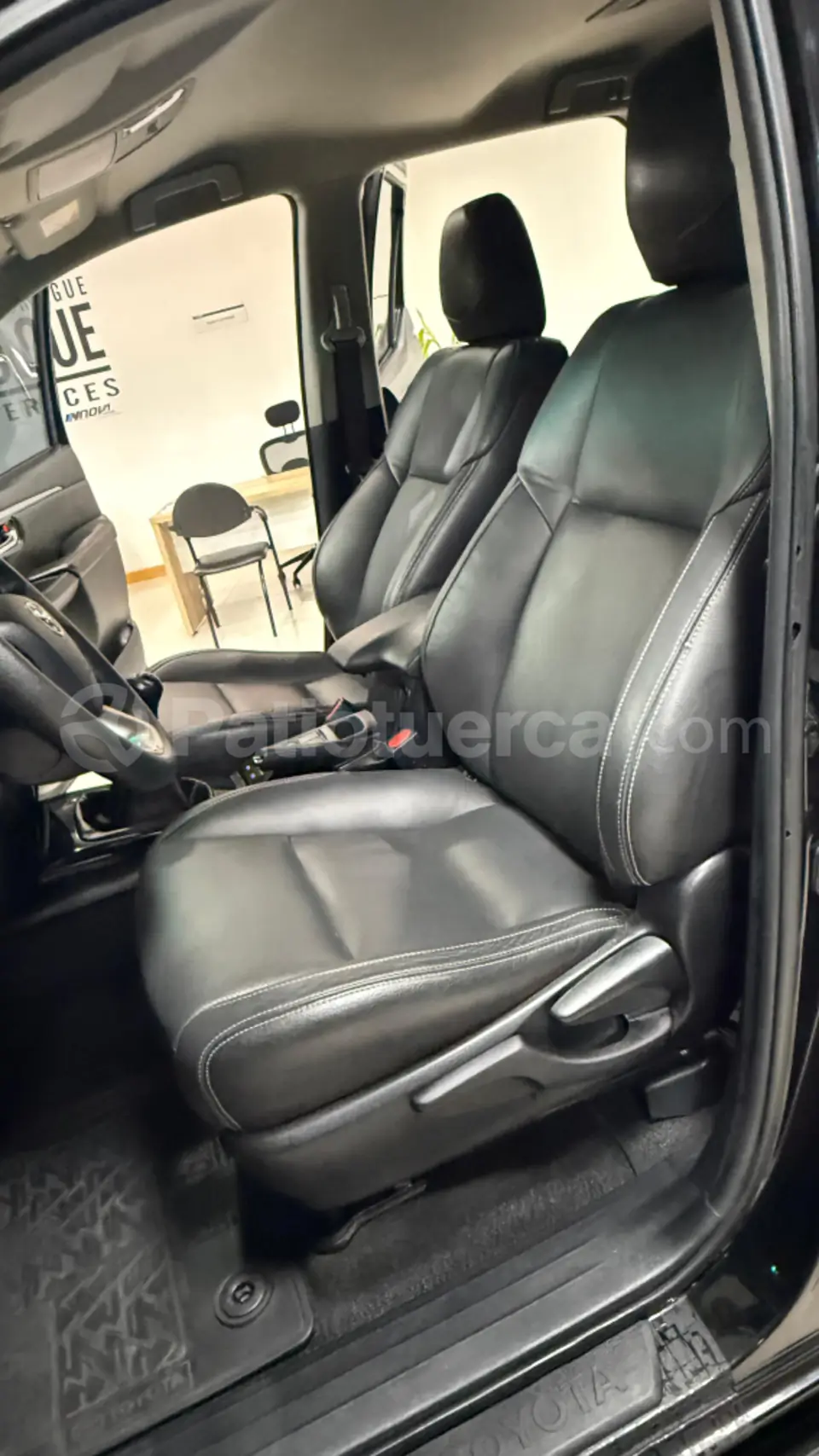Foto 15 de Toyota New Fortuner