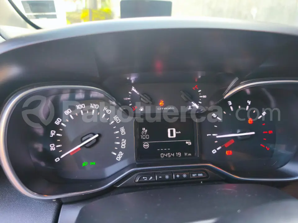 Foto 1 de Citroen C3 Aircross Shine